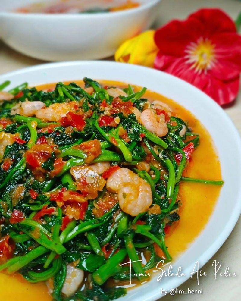 Instagram.com/lim_henni